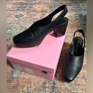 Intentionally Blank | Lotus Slingback Heels | Black | Size 9